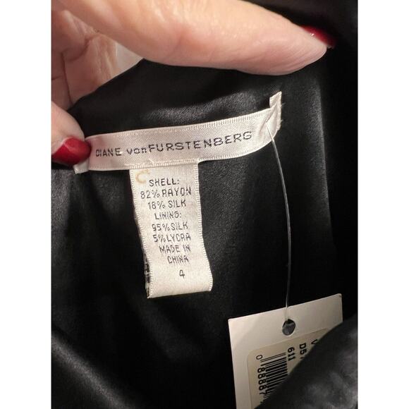 Diane Von Furstenberg Elisano One Shoulder Silk Velvet Bubble Dress Black Sz.4 - Picture 7 of 9